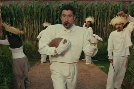 Show imperdible. Show imperdible.