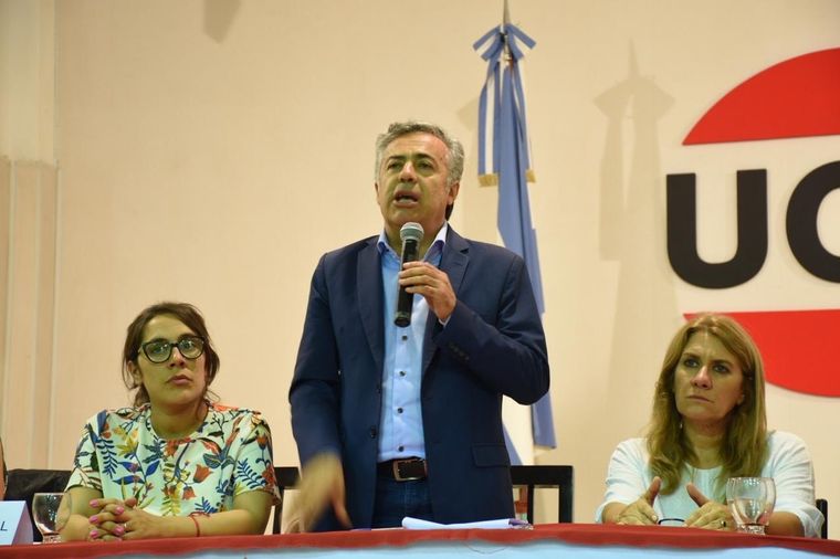 Cornejo celebró la unidad de Juntos por el Cambio.