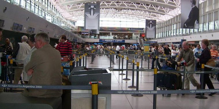 El secretario general de APA rechazó los métodos empleados en los operativos de Ezeiza.