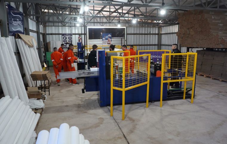 La cárcel San Felipe ahora cuenta con una fábrica para capacitar y emplear a internos.