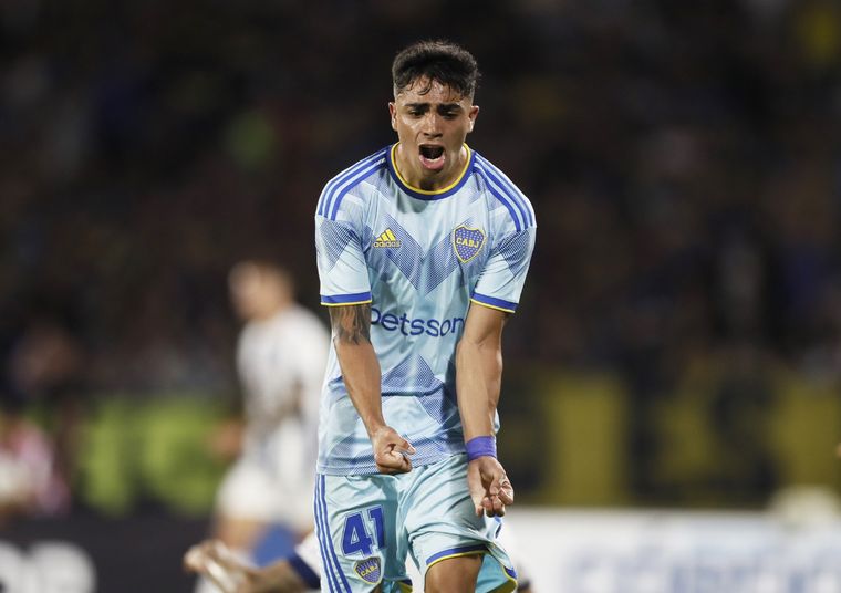 Langoni fue el autor del primer tanto en el Kempes. Foto: @BocaJrsOficial