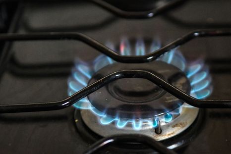 Las familias sufrirán un nuevo aumento en la tarifa de gas a partir de mayo. Las familias sufrirán un nuevo aumento en la tarifa de gas a partir de mayo.