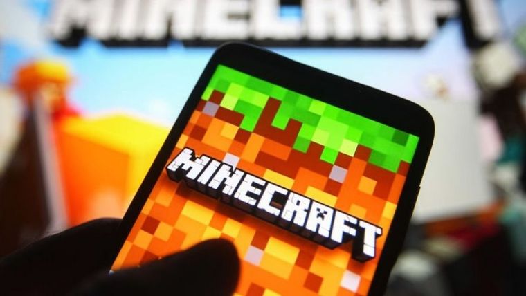 Las PC antiguas seguirán ejecutando Minecraft temporalmente, aunque perderán compatibilidad con futuras actualizaciones y funciones. Las PC antiguas seguirán ejecutando Minecraft temporalmente, aunque perderán compatibilidad con futuras actualizaciones y funciones.