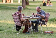 El lunes llega con descenso de la temperatura en Mendoza y un ambiente más templado. El lunes llega con descenso de la temperatura en Mendoza y un ambiente más templado.