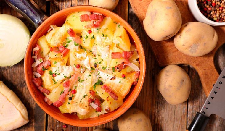 Sorprende a tus invitados con tartiflette casera Foto: Sivorious