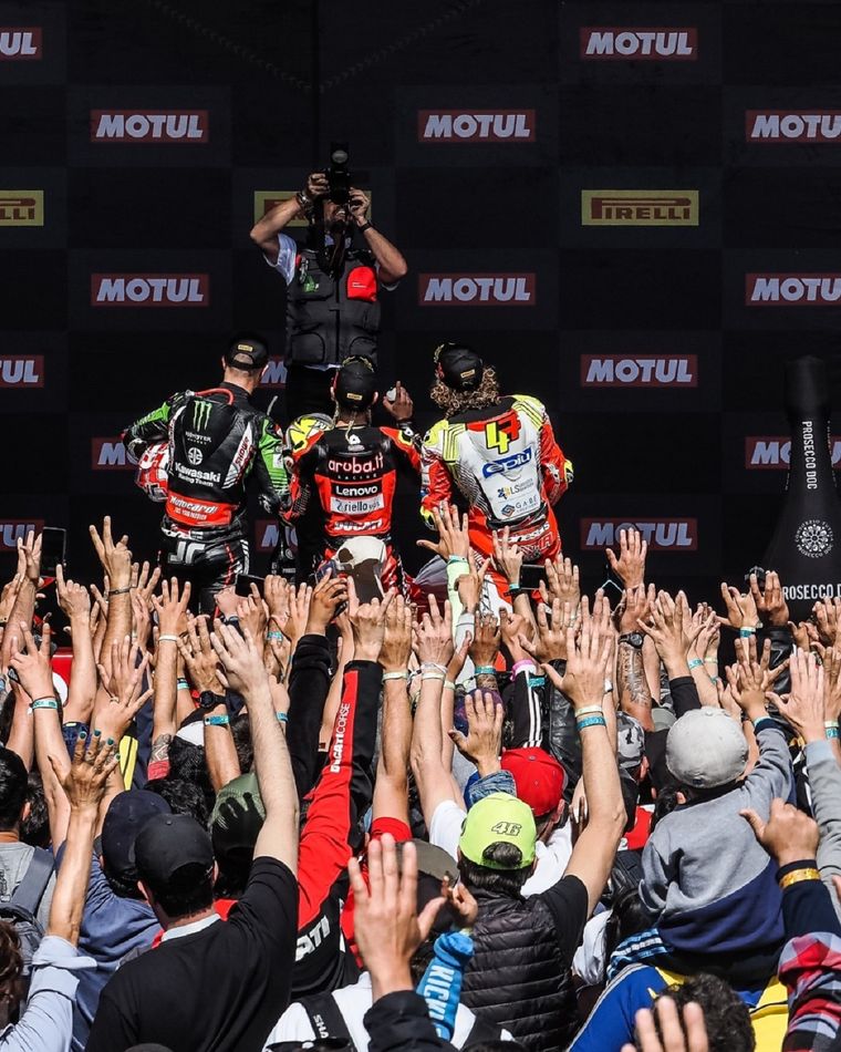 En el Paddock del WorldSBK 2022 se vive una gran fiesta Foto: Prensa WorldSBK