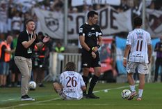 Walter Zunino aplaude la actitud de sus jugadores. El flamante DT bancó al plantel de Platense tras la final y dijo que no le puede reprochar nada al grupo.