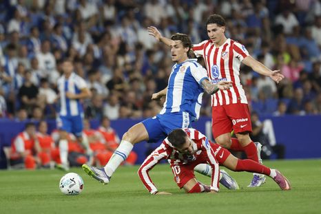 El Atlético de Madrid perdió 2-1 en su debut en La Liga ante el Espanyol. Foto: EFE El Atlético de Madrid perdió 2-1 en su debut en La Liga ante el Espanyol. Foto: EFE