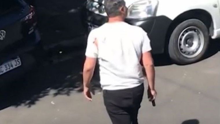 El agresor disparó al menos seis veces