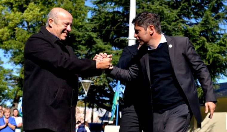 El gobernador bonaerense Axel Kicillof junto al titular de ABSA Jorge Paredi El gobernador bonaerense Axel Kicillof junto al titular de ABSA Jorge Paredi