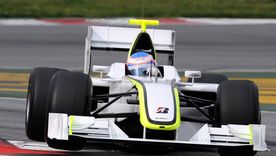 El BGP001 blanco y amarillo fluorescente sorprendió desde la primera carrera. El BGP001 blanco y amarillo fluorescente sorprendió desde la primera carrera.