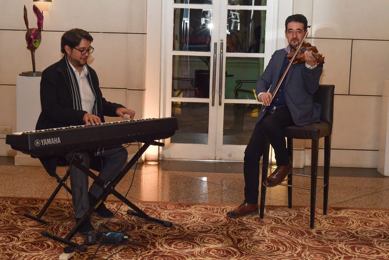 La música: absolutamente protagonista. La música: absolutamente protagonista.