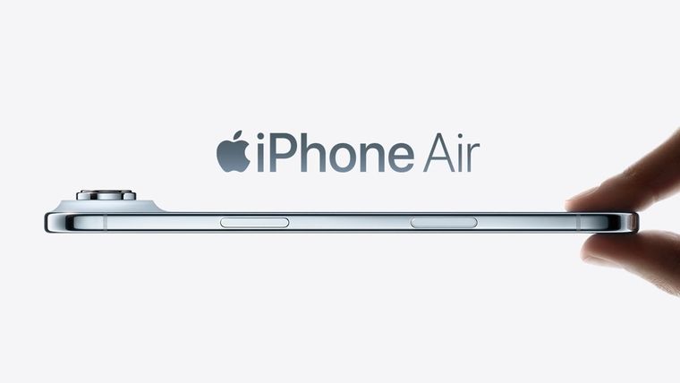 El iPhone Air fue la sorpresa del evento: con su diseño ultradelgado y su potente sistema de cámaras Fusion de 48 MP. El iPhone Air fue la sorpresa del evento: con su diseño ultradelgado y su potente sistema de cámaras Fusion de 48 MP.