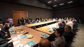 La medida fue solicitada y aprobada por los clubes durante el cónclave realizado este jueves y encabezado por Claudio Tapia en el Predio de Ezeiza. La medida fue solicitada y aprobada por los clubes durante el cónclave realizado este jueves y encabezado por Claudio Tapia en el Predio de Ezeiza.