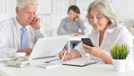 La era post-retiro corporativo se ha convertido en un ciclo más largo, más activo y más flexible. La era post-retiro corporativo se ha convertido en un ciclo más largo, más activo y más flexible.