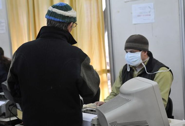Los barbijos llegaron por propia voluntad del personal. Foto: Pachy Reynoso/ MDZ