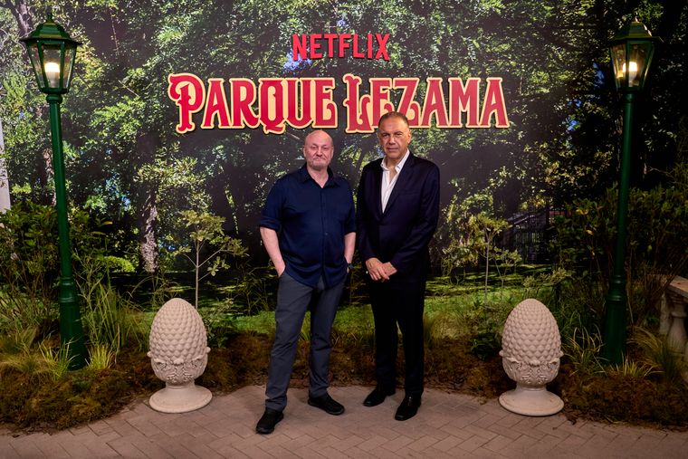 Juan José Campanella y Francisco Ramos, Vicepresidente de Contenido de Netflix para Latinoamérica. Juan José Campanella y Francisco Ramos, Vicepresidente de Contenido de Netflix para Latinoamérica.
