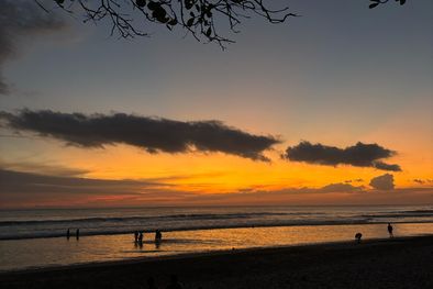 MDZol | El atardecer en las playas de Santa Teresa es uno de los momentos más esperados. Foto: Antonio Riccobene/MDZ