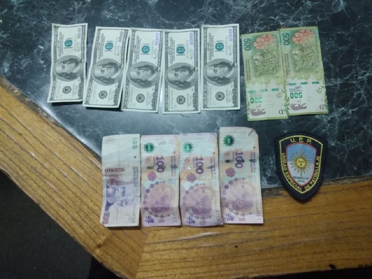 Los billetes incautados por la Policía en el procedimiento Foto: Ministerio de Seguridad