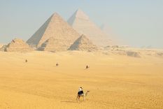 ¿se puede escalar a la cima de las piramides de egipto?