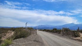 Muchos de los que visitan las ruinas de las Minas de Salagasta aseguran que les parece un fantasma en moto.