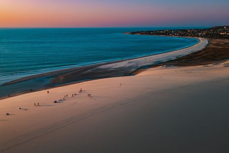 Las playas del nordeste de Brasil atraen cada vez a más turistas argentinos por sus paisajes naturales y su tranquilidad. Las playas del nordeste de Brasil atraen cada vez a más turistas argentinos por sus paisajes naturales y su tranquilidad.