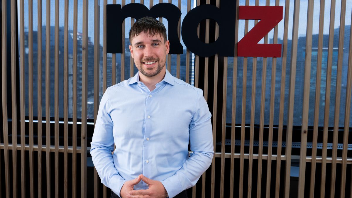 De importar camisetas a fundar su propia empresa de comercio exterior: el camino de Dan Bobovnik