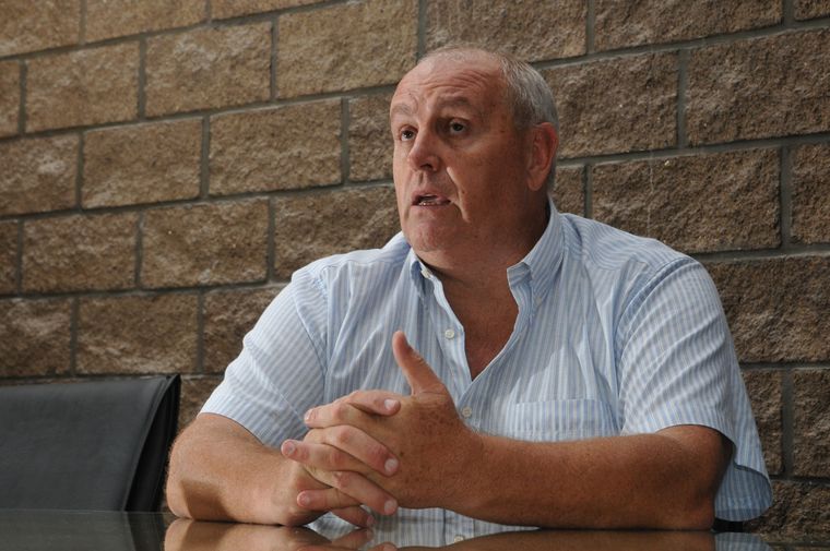 Luis Spahn, presidente de Unión de Santa Fe, empezó a palpitar el choque ante Independiente Rivadavia.