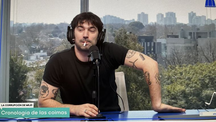 La curiosa imitación que lo desplomó en la web. Créditos: Captura / Gelatina