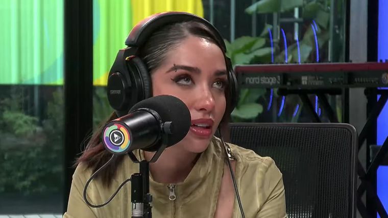 La artista quedó envuelta en una fuerte polémica. Foto: captura de video/ Urbana Play. 