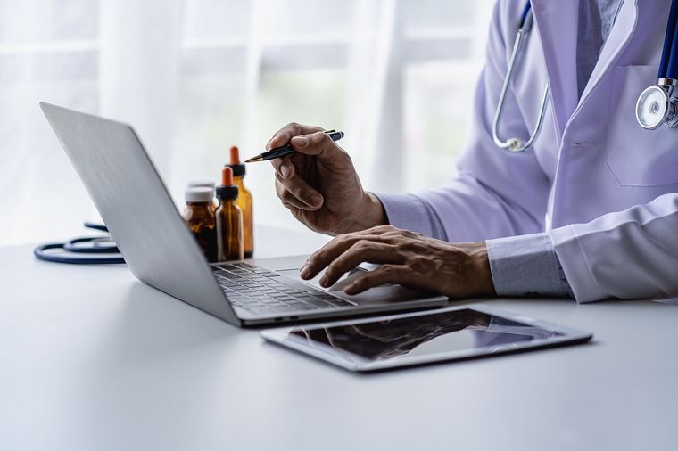 La digitalización conlleva una huella digital para todos los involucrados: médicos, pacientes e instituciones. Foto: Shutterstock