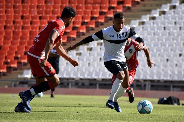 Gimnasia Deportivo Maipú En el Malvinas Argentinas, Gimnasia superó a Deportivo Maipú Foto: Prensa Gimnasia