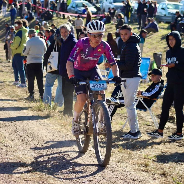 Tras meses frenado, Goudailliez volvió a competir y firmó una actuación destacada en Córdoba frente a miles de corredores. Tras meses frenado, Goudailliez volvió a competir y firmó una actuación destacada en Córdoba frente a miles de corredores.