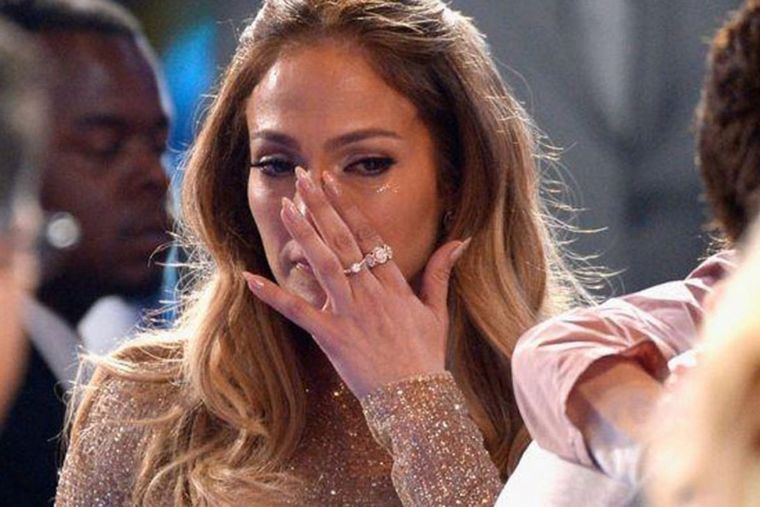 Jennifer López fue una de las estrellas que decidió compartir con el público su experiencia con los ataques de pánico Foto: Pop extremo
