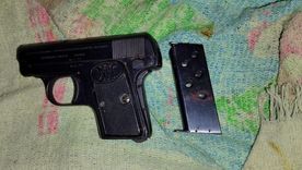 El arma secuestrada al hombre detenido por balear a su vecino tras una discusión en Godoy Cruz