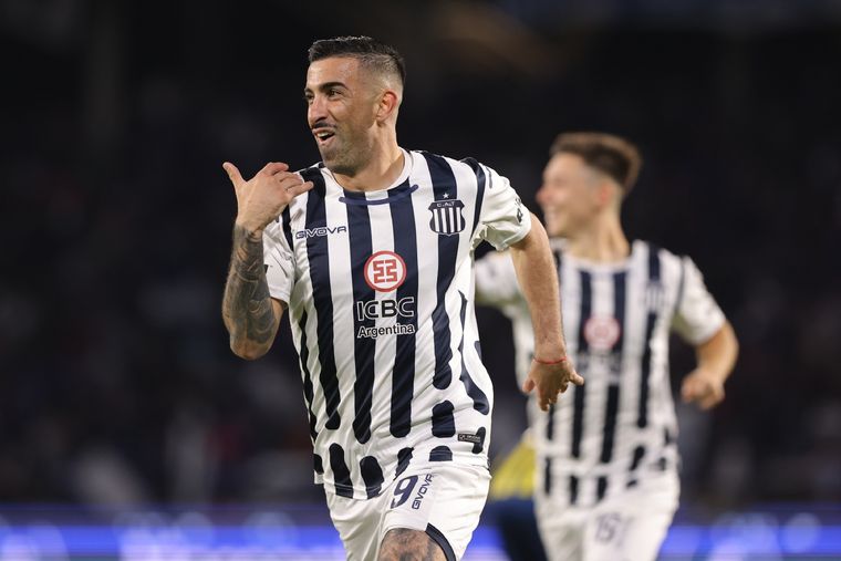 Michael Santos es el goleador del campeonato con 10 tantos. Foto: Noticicas Argentinas