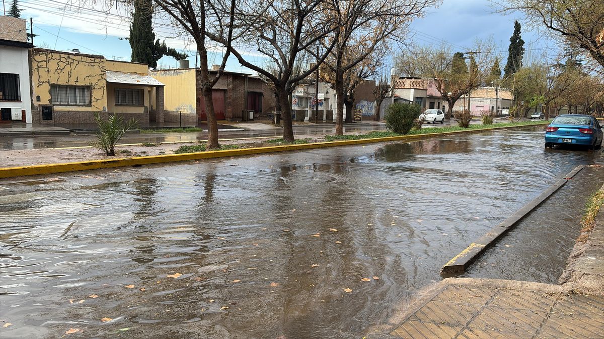 Continúa el alerta naranja para este domingo: cómo sigue el tiempo tras la tormenta