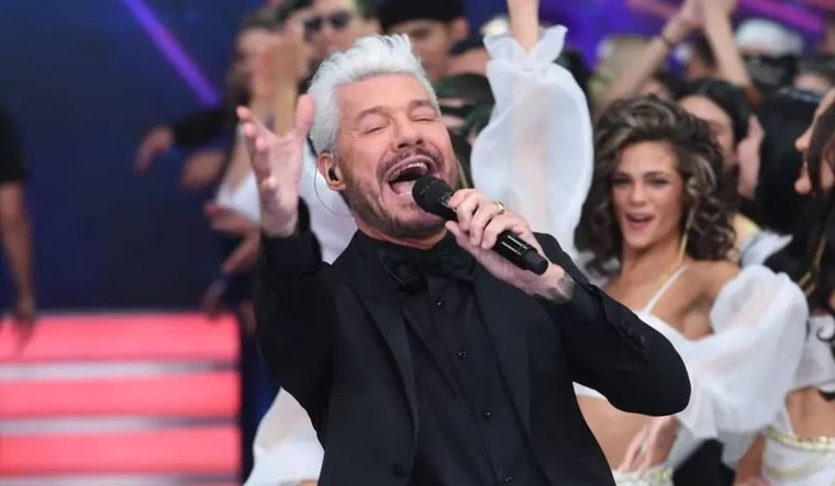 Marcelo Tinelli se sometió a un radical cambio de look en su pelo.