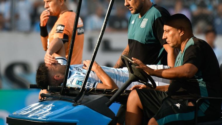 Maravilla Martínez se agarra la cabeza: reconocimiento, lesión y alarmas encendidas en Racing.