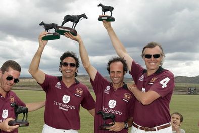 MDZol | El equipo de Tupungato Winelands: Nicolás Audibert, Matías brandi, Cristian Bernal y Huber Gosee, campeones del torneo. Foto: Nacho Gaffuri / MDZ