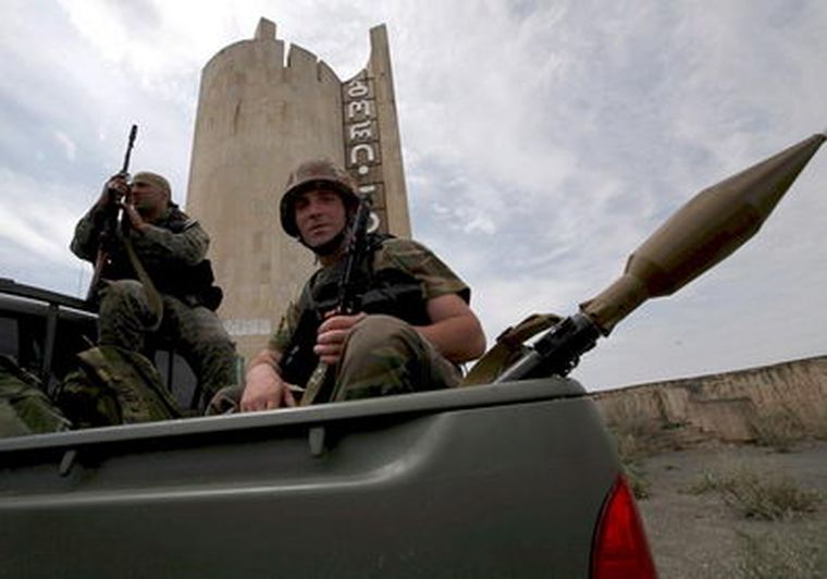 Soldados georgianos monitorean su territorio. Foto: efe
