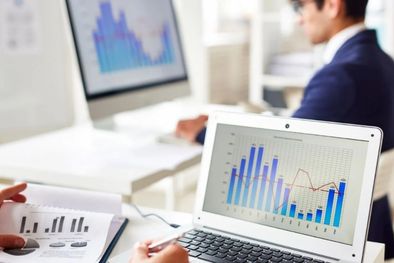 MDZol | Este régimen establece que la publicidad realizada a efectos de la comercialización del fondo no podrá en ningún caso estar dirigida de forma específica a los menores de edad. Foto: MDZ