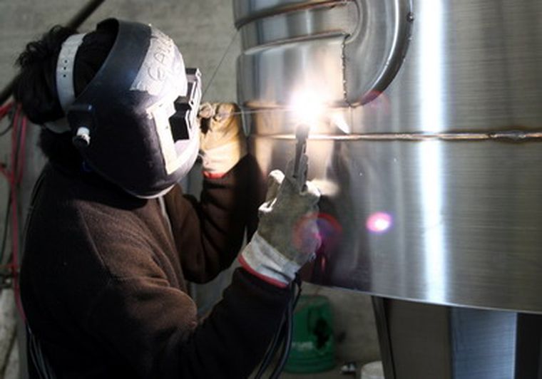 La industria metalmecánica nacional se paralizará mañana. Foto: Nacho Gaffuri / Archivo