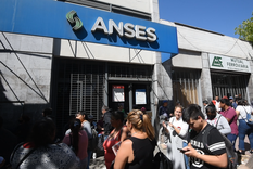 Sólo con el DNI podés confirmar si cobrás el bono extra de Anses antes de las elecciones Foto: Rodrigo DAngelo / MDZ