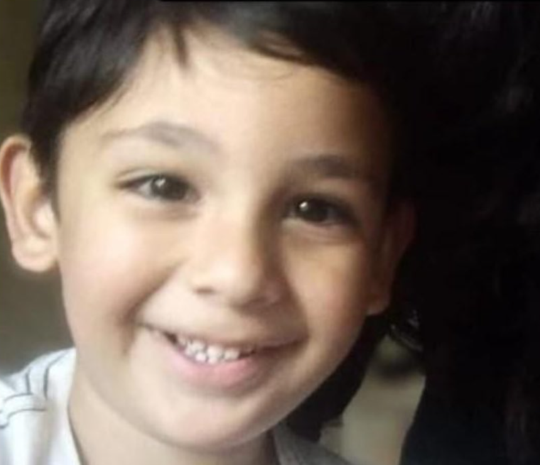 Pedro Rodríguez, el nene de 5 años, buscado tras los femicidios de su abuela y su madre.