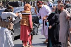 Las mujeres han salido a la calle para reclamar sus derechos Foto: Reuters