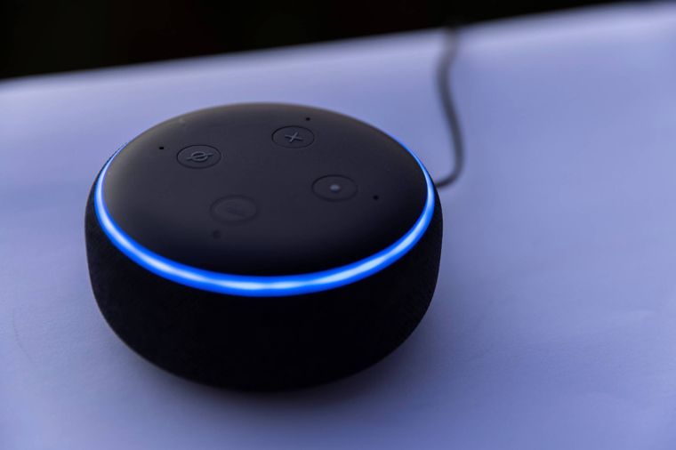 Podrías darles un puñetazo... respondió Alexa a una madre que pidió ayuda para calmar a sus hijos Alexa, asistente virtual de Amazon. Foto: Amazon