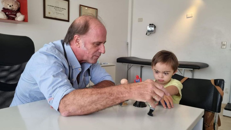 Dr. Eduardo Moreno Vivot, es medico pediatra, especializado en Síndrome de Down Foto: Gentileza