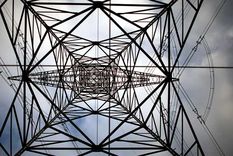 Por qué China realiza enormes inversiones en el sector eléctrico de Sudamérica y cuáles son los beneficios (o riesgos) para la región