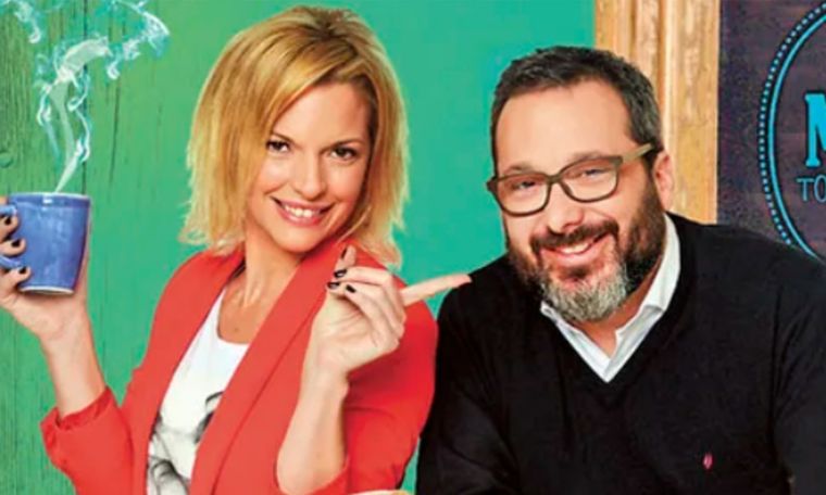 Carina Zampini y Gerardo Rozín fueron los conductores de La Peña de Morfi en la primera temporada del programa. Carina Zampini y Gerardo Rozín fueron los conductores de La Peña de Morfi en la primera temporada del programa.